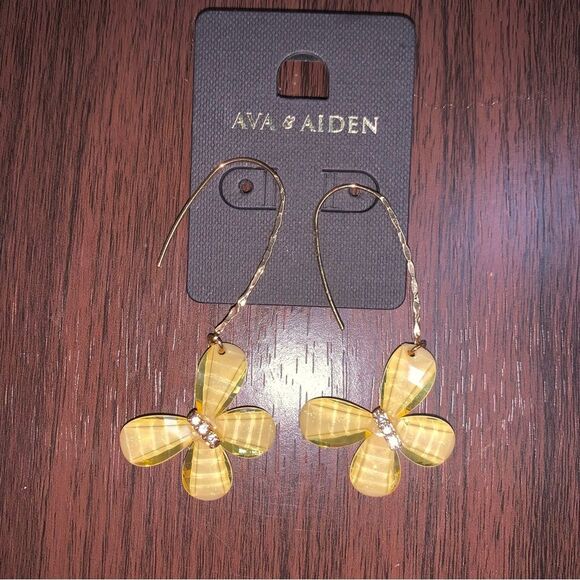 Gold Flower Drop Earrings with Rhinestone Center – New - Picture 4 of 7